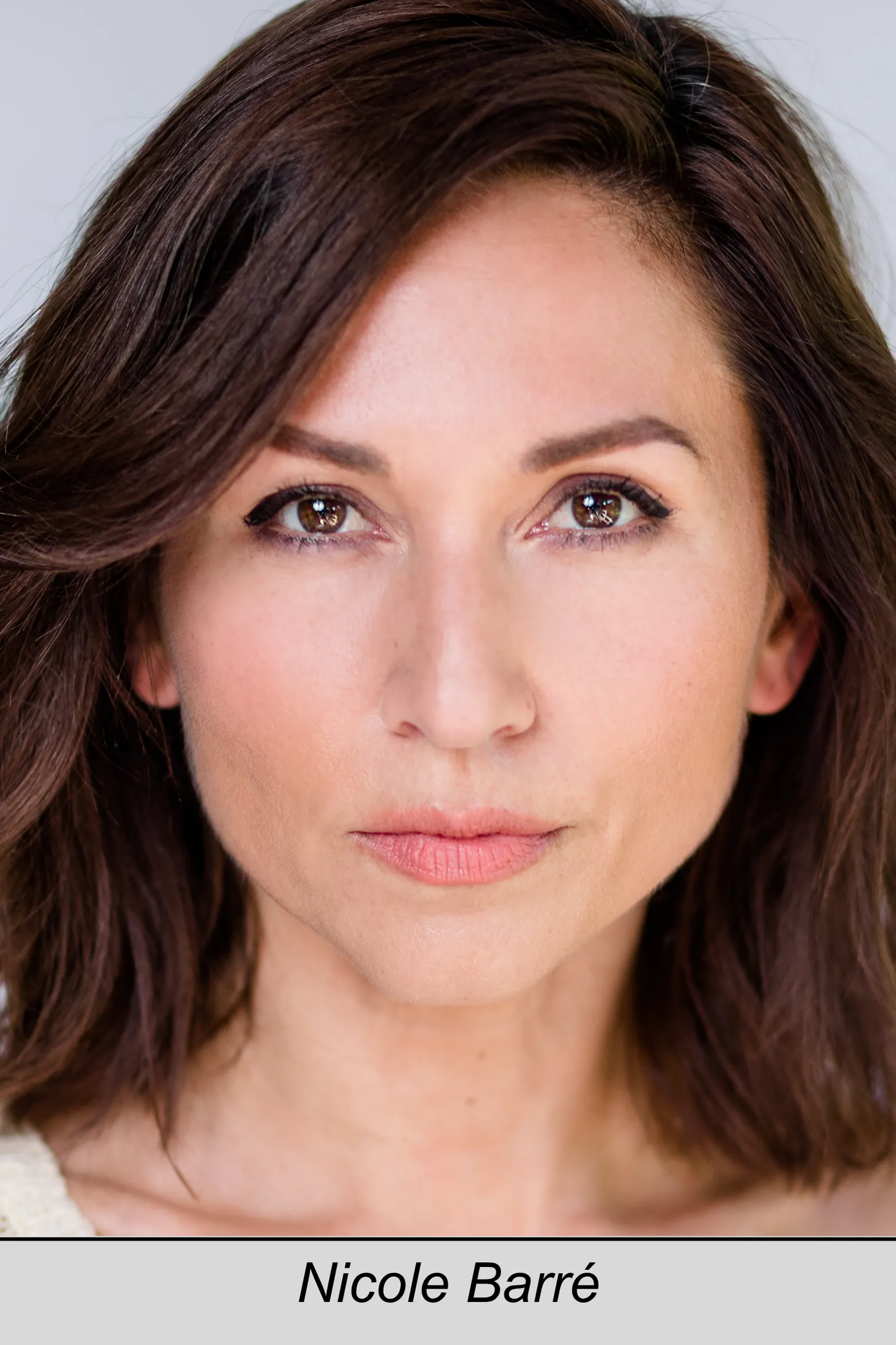 Nicole Barré, 99 Homes